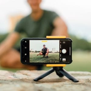 Adonit Photogrip Telefonunuzu Kameraya Dönüştürüyor