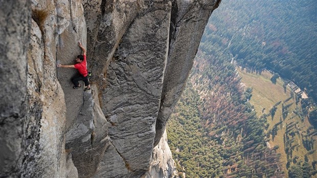 free-solo-bagimsiz-film-kategorisinde-gise-rekoruna-gidiyor-516310-1.